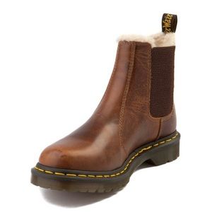Women’s Dr. Martens Leonore Chelsea Boot